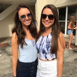 Meet your Posher, Carlan